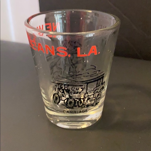 Set of 4 Souvenir Shot Glasses - Picture 6 of 6